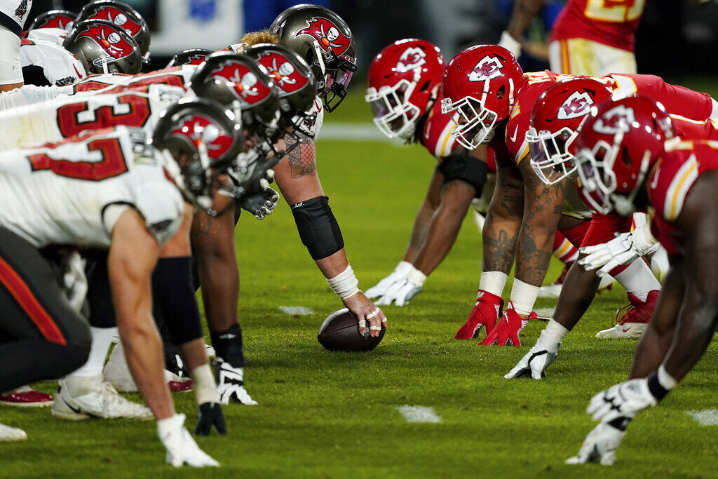 Chiefs Buccaneers Super Bowl Football